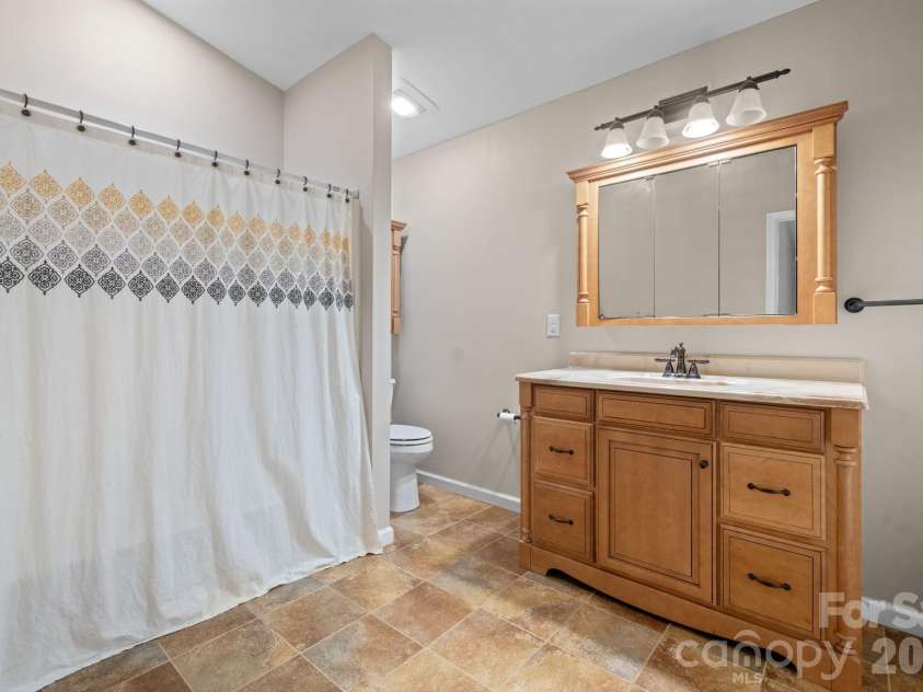 80 Hidden Bluff Lane, Horse Shoe, NC 28742.  MLS# CAR4429058, YatesRealty ID 41012. 