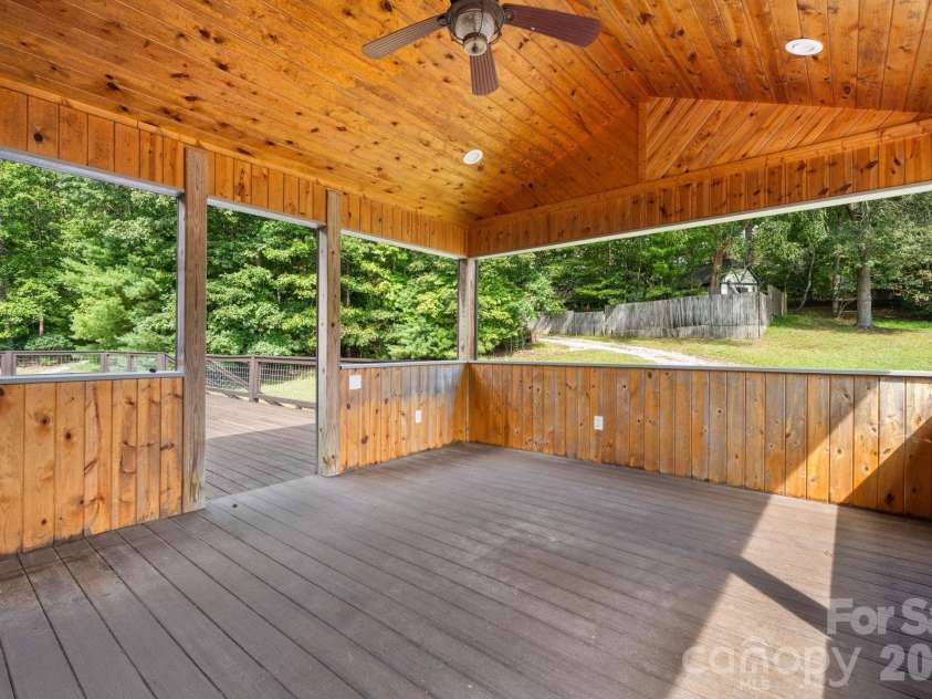 80 Hidden Bluff Lane, Horse Shoe, NC 28742.  MLS# CAR4429058, YatesRealty ID 41012. 