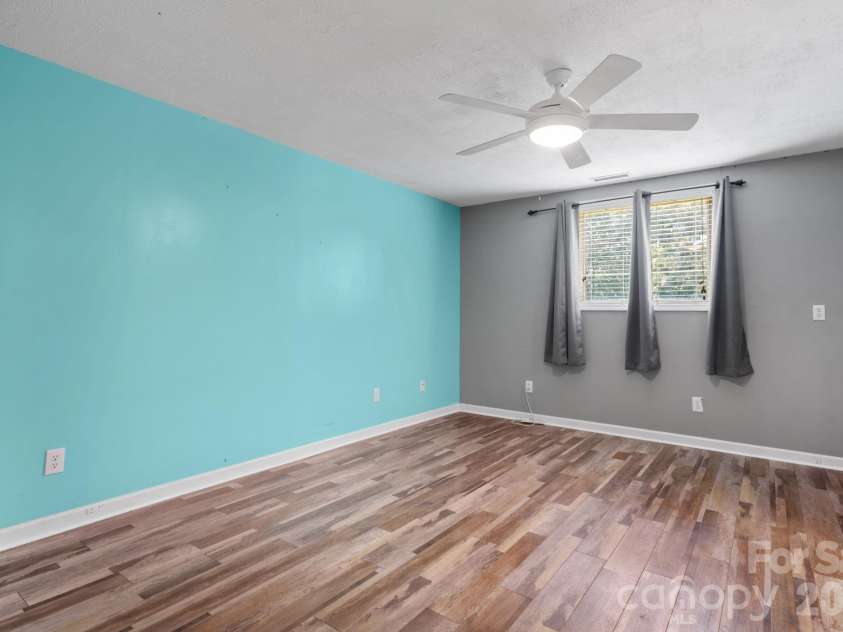 80 Hidden Bluff Lane, Horse Shoe, NC 28742.  MLS# CAR4429058, YatesRealty ID 41012. 