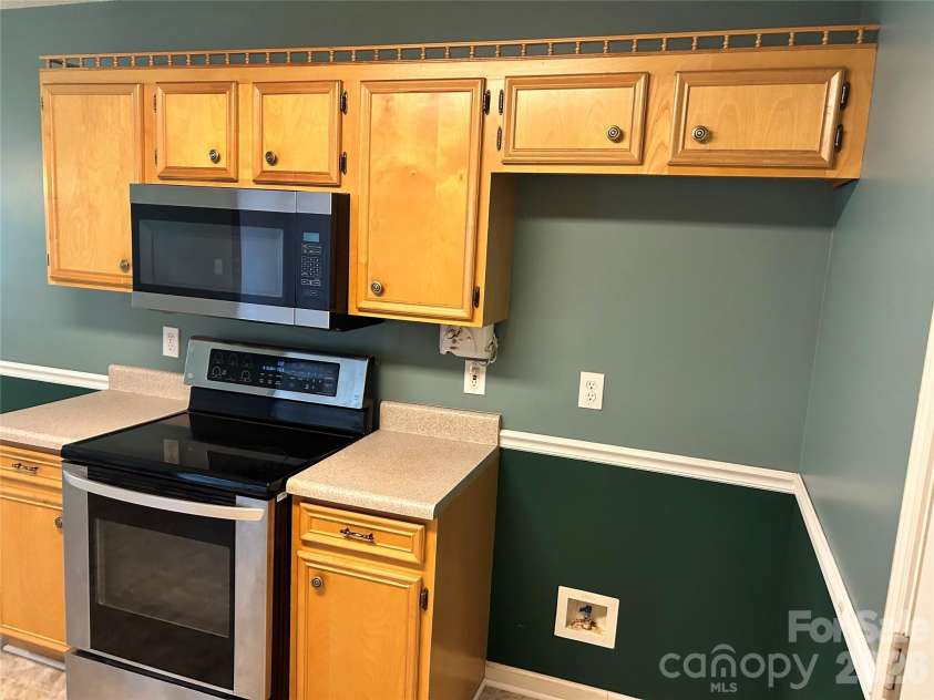 2042 Rocketts Way, Newton, NC 28658.  MLS# CAR4406584, YatesRealty ID 41013. 