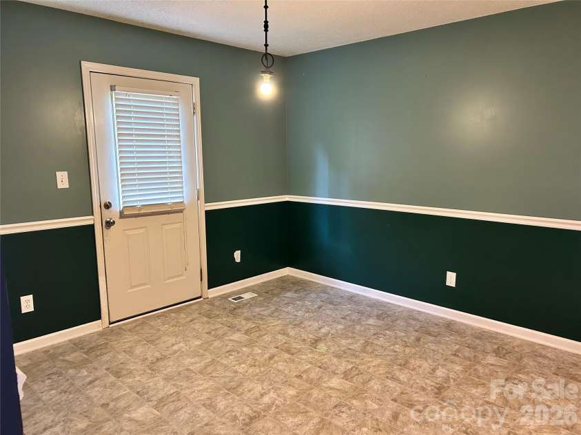 2042 Rocketts Way, Newton, NC 28658.  MLS# CAR4406584, YatesRealty ID 41013. 