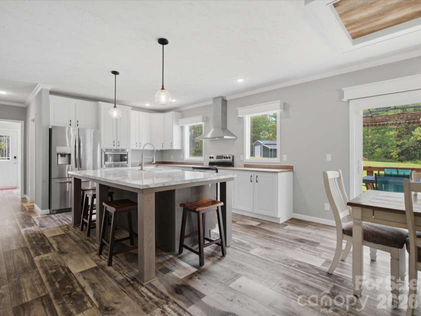 135 Thamon Road, Shelby, NC 28150.  MLS# CAR4405605, YatesRealty ID 41016. 