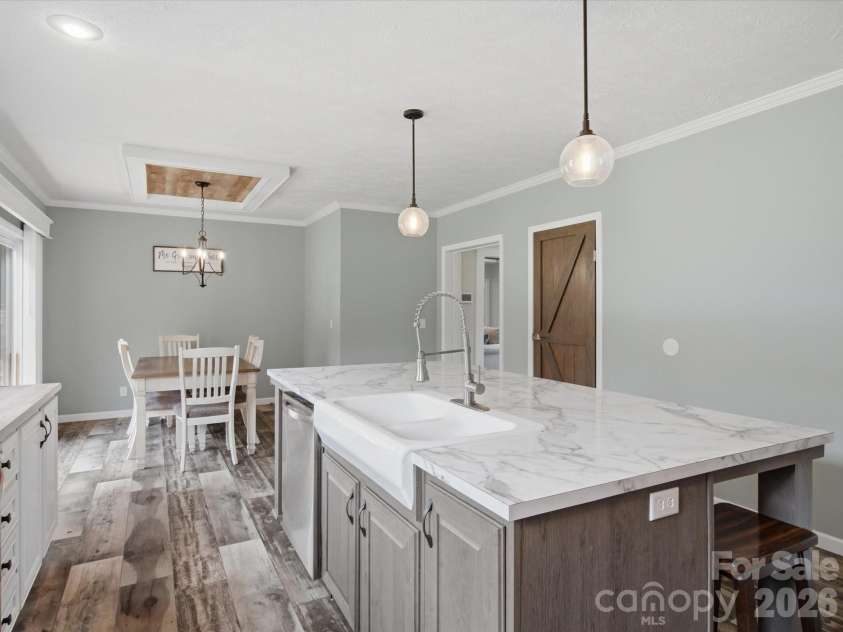 135 Thamon Road, Shelby, NC 28150.  MLS# CAR4405605, YatesRealty ID 41016. 