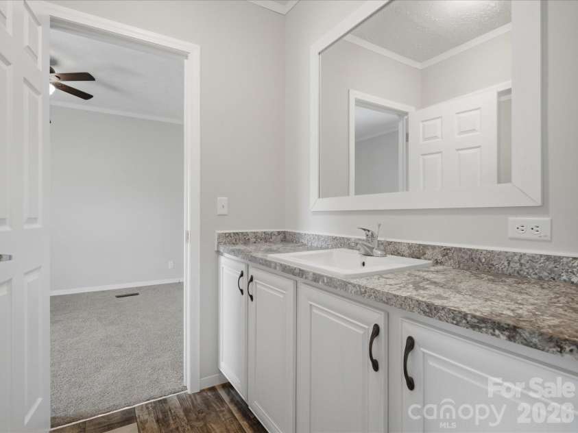 135 Thamon Road, Shelby, NC 28150.  MLS# CAR4405605, YatesRealty ID 41016. 