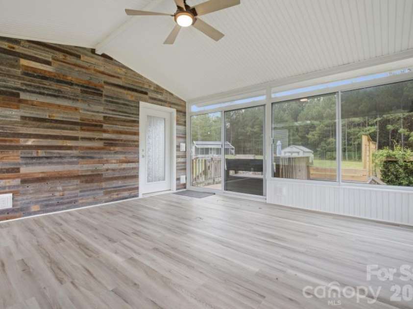 135 Thamon Road, Shelby, NC 28150.  MLS# CAR4405605, YatesRealty ID 41016. 