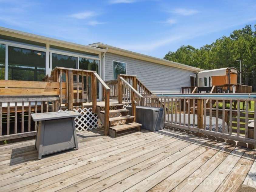 135 Thamon Road, Shelby, NC 28150.  MLS# CAR4405605, YatesRealty ID 41016. 