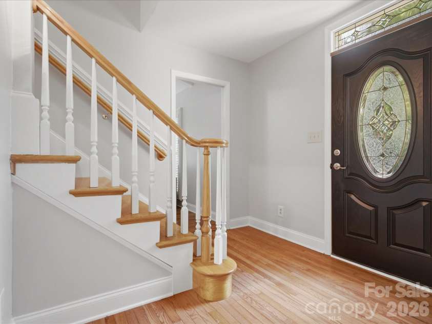 9732 Leeswood Lane, Matthews, NC 28105.  MLS# CAR4407441, YatesRealty ID 41017. 