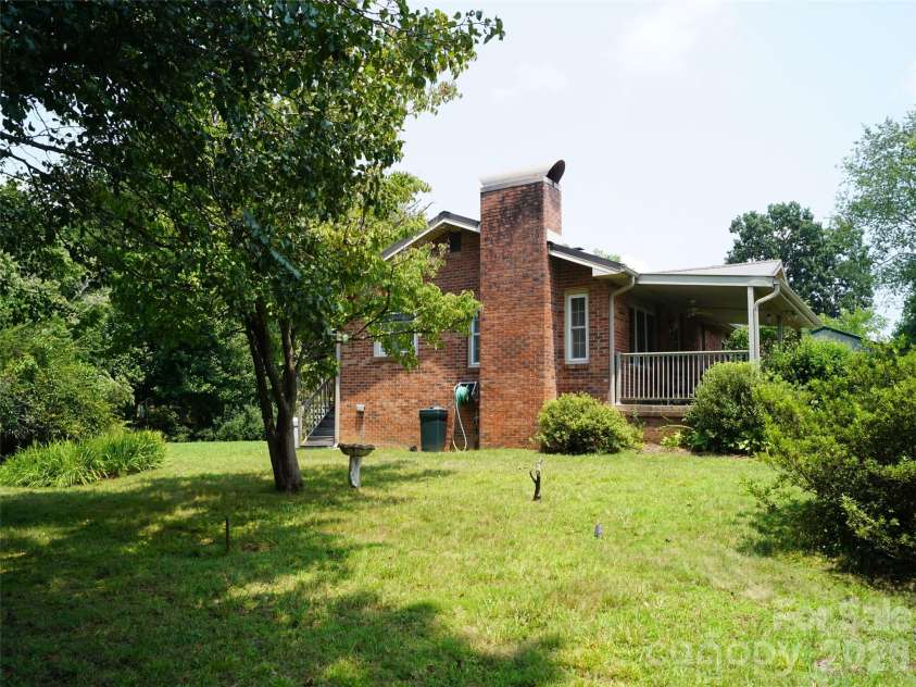 887 Upward Road, Flat Rock, NC 28731.  MLS# CAR4408229, YatesRealty ID 41019. 