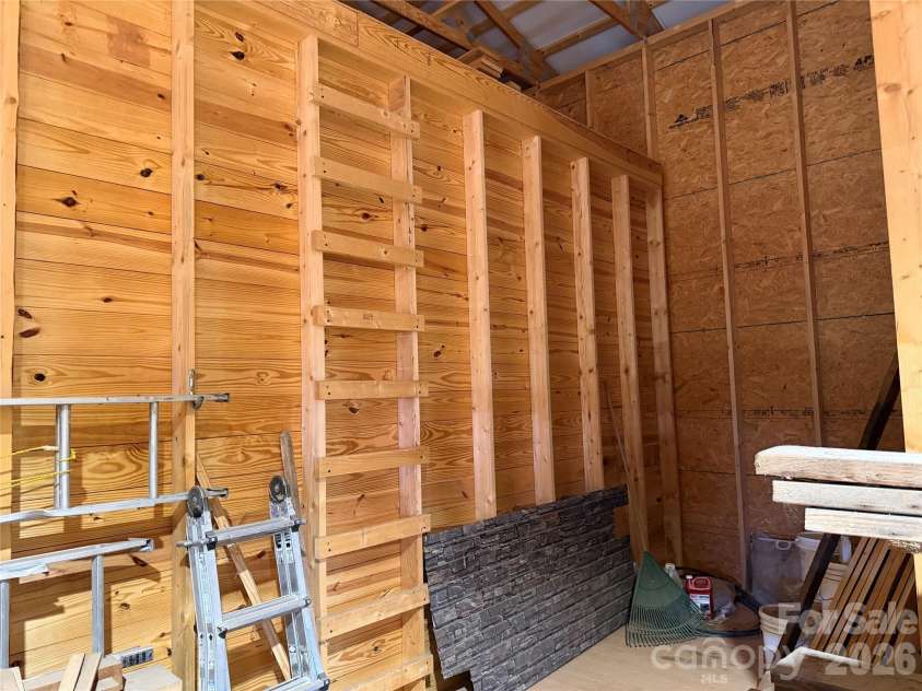 1012 Gregory Drive, Hamptonville, NC 27020.  MLS# CAR4335363, YatesRealty ID 4102. 