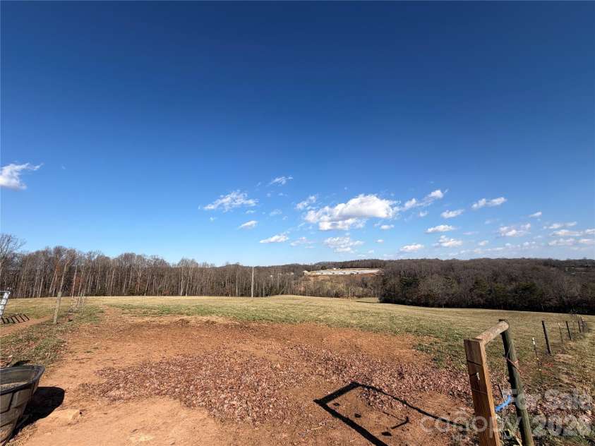 1012 Gregory Drive, Hamptonville, NC 27020.  MLS# CAR4335363, YatesRealty ID 4102. 