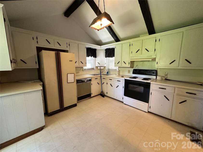 4694 Hwy 18 Highway, Boomer, NC 28606.  MLS# CAR4410013, YatesRealty ID 41020. 