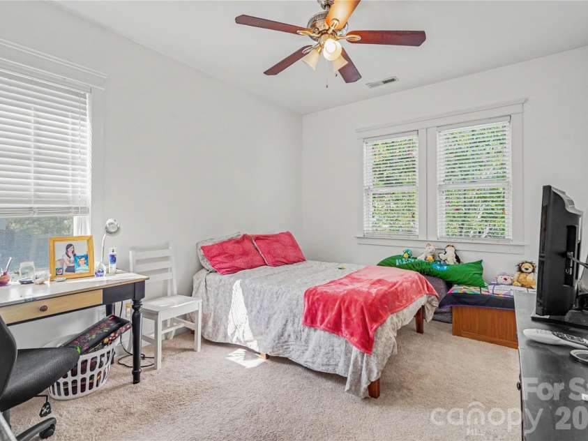 10224 Tolleson Avenue, Charlotte, NC 28277.  MLS# CAR4403686, YatesRealty ID 41021. 