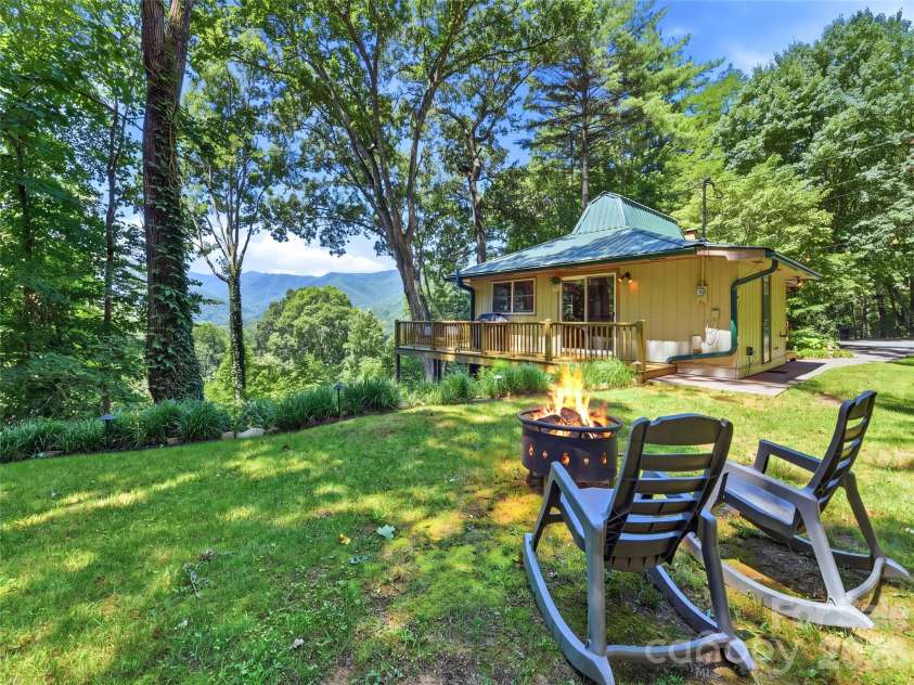 460 Speedwell Acres Road, Cullowhee, NC 28723.  MLS# CAR4410072, YatesRealty ID 41023. 