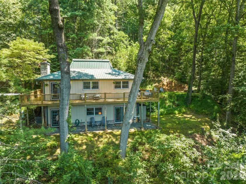 460 Speedwell Acres Road, Cullowhee, NC 28723.  MLS# CAR4410072, YatesRealty ID 41023. 