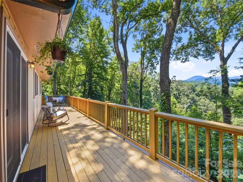 460 Speedwell Acres Road, Cullowhee, NC 28723.  MLS# CAR4410072, YatesRealty ID 41023. 