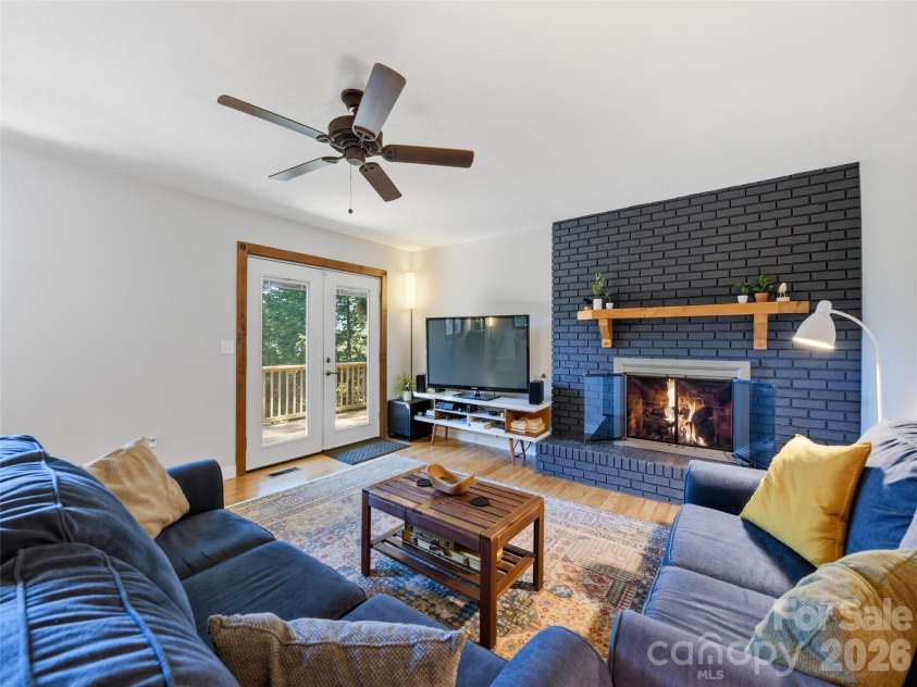460 Speedwell Acres Road, Cullowhee, NC 28723.  MLS# CAR4410072, YatesRealty ID 41023. 