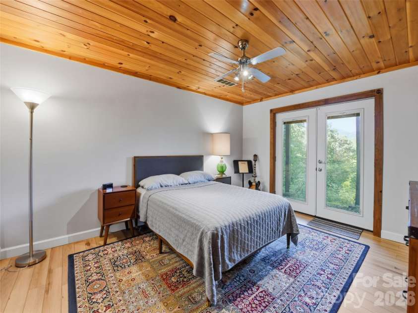 460 Speedwell Acres Road, Cullowhee, NC 28723.  MLS# CAR4410072, YatesRealty ID 41023. 