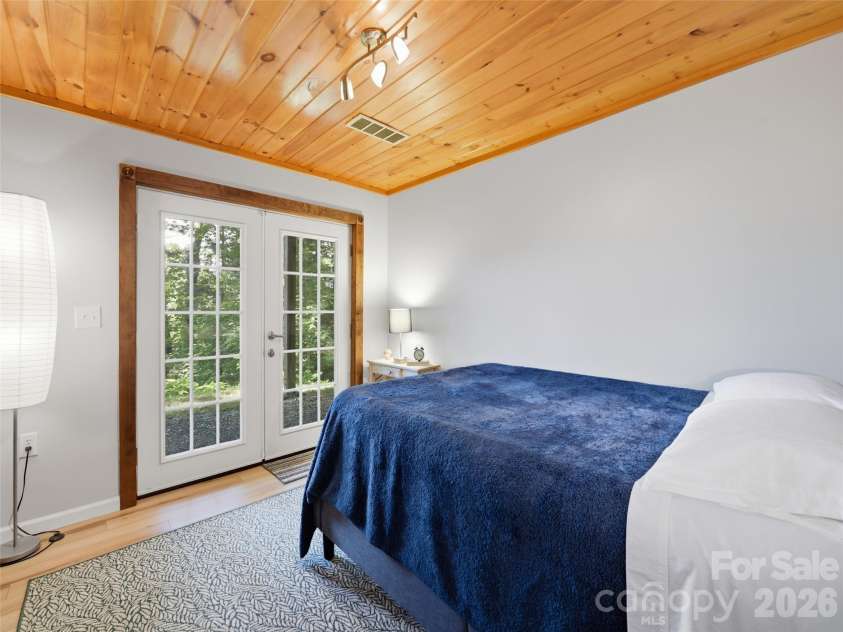 460 Speedwell Acres Road, Cullowhee, NC 28723.  MLS# CAR4410072, YatesRealty ID 41023. 