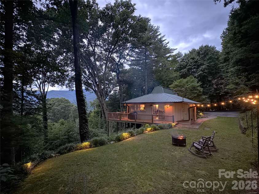 460 Speedwell Acres Road, Cullowhee, NC 28723.  MLS# CAR4410072, YatesRealty ID 41023. 