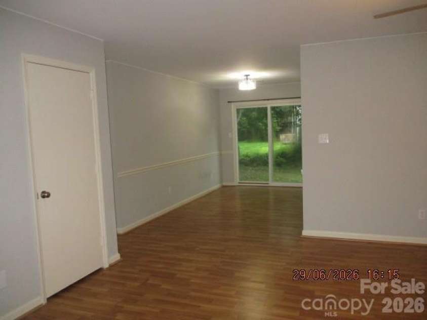 8631 Carmel Road, Charlotte, NC 28226.  MLS# CAR4395790, YatesRealty ID 41025. 