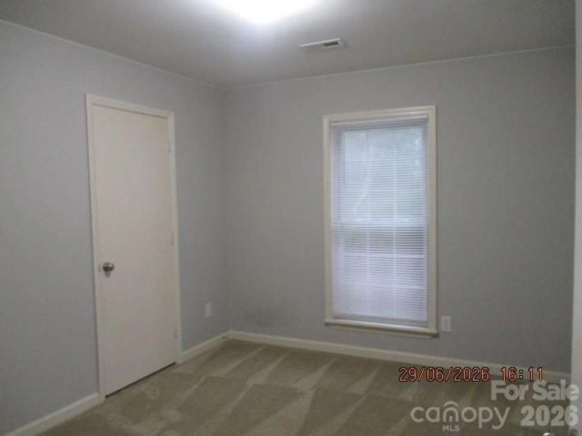 8631 Carmel Road, Charlotte, NC 28226.  MLS# CAR4395790, YatesRealty ID 41025. 