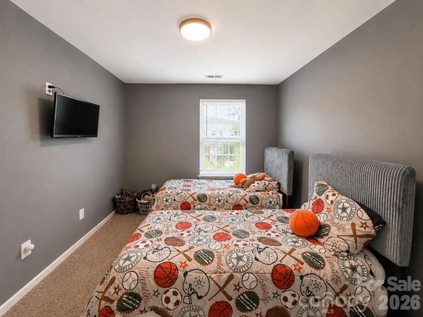 13927 Singleleaf Lane, Charlotte, NC 28278.  MLS# CAR4408876, YatesRealty ID 41028. 2nd room