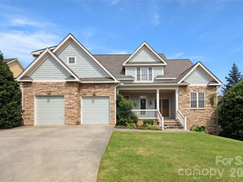 37 Stone House Road, Arden, NC 28704.  MLS# CAR4410590, YatesRealty ID 41029. 