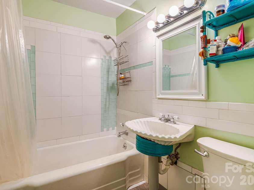 55 Heavenly Lane, Fairview, NC 28730.  MLS# CAR4341248, YatesRealty ID 4103. 