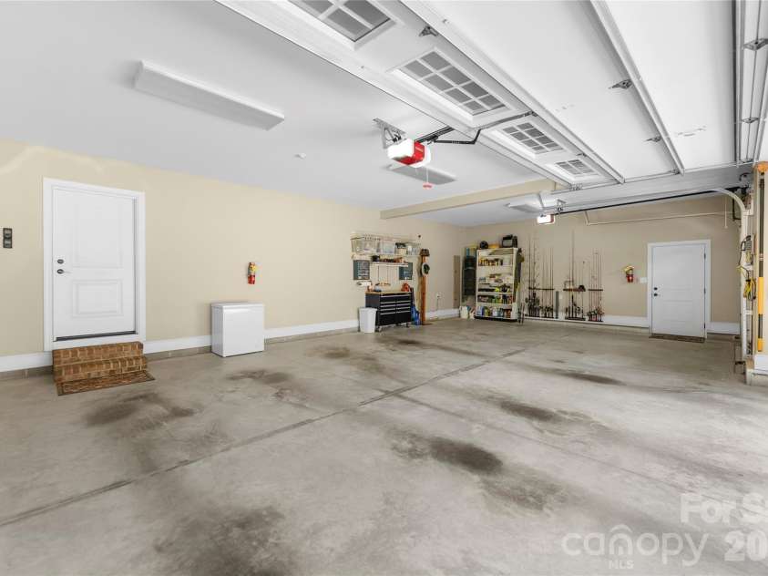 2551 Eagle Drive, Conover, NC 28613.  MLS# CAR4408990, YatesRealty ID 41030. Garage