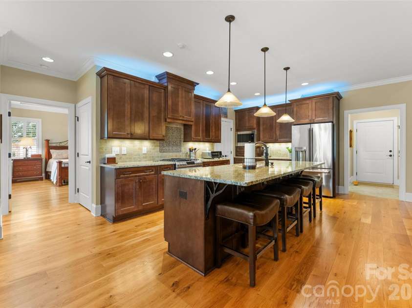 2551 Eagle Drive, Conover, NC 28613.  MLS# CAR4408990, YatesRealty ID 41030. Kitchen