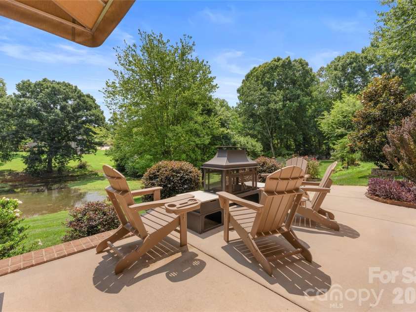 2551 Eagle Drive, Conover, NC 28613.  MLS# CAR4408990, YatesRealty ID 41030. Outdoor Enertaining