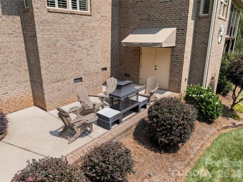 2551 Eagle Drive, Conover, NC 28613.  MLS# CAR4408990, YatesRealty ID 41030. Outdoor Entertaining