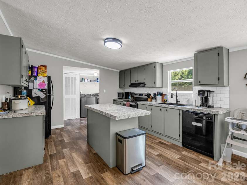 277 Eldon Grove Drive, Mooresboro, NC 28114.  MLS# CAR4409588, YatesRealty ID 41032. 
