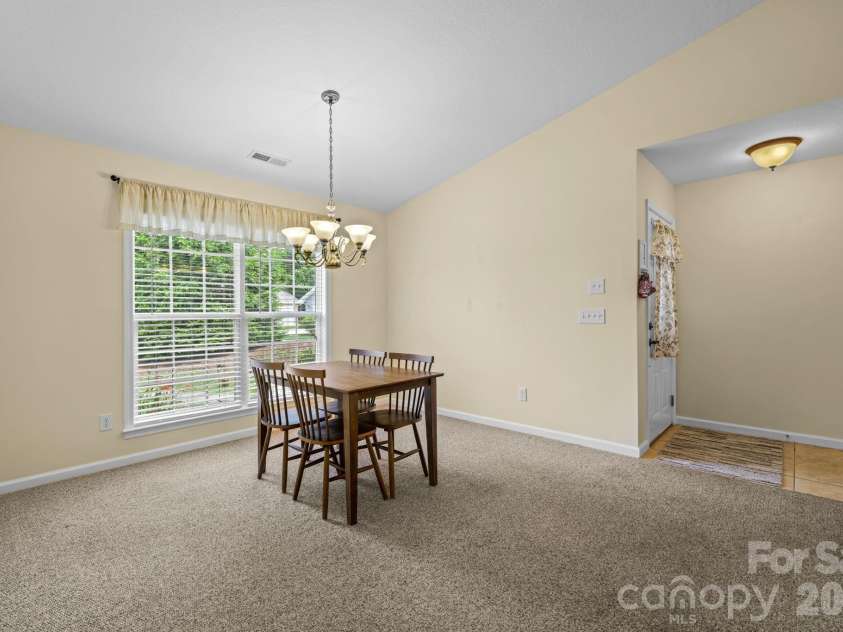 17 Coventry Circle, Franklin, NC 28734.  MLS# CAR4407663, YatesRealty ID 41035. 