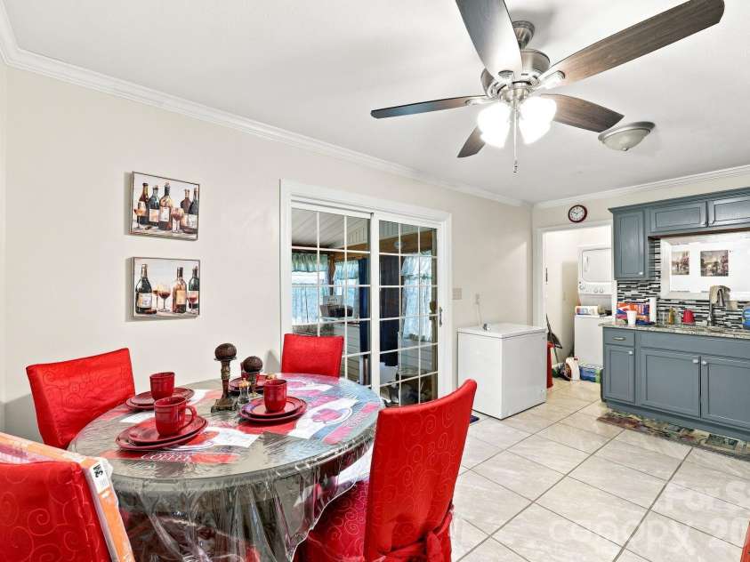 3261 Vardaman Avenue, Hope Mills, NC 28348.  MLS# CAR4410540, YatesRealty ID 41038. 