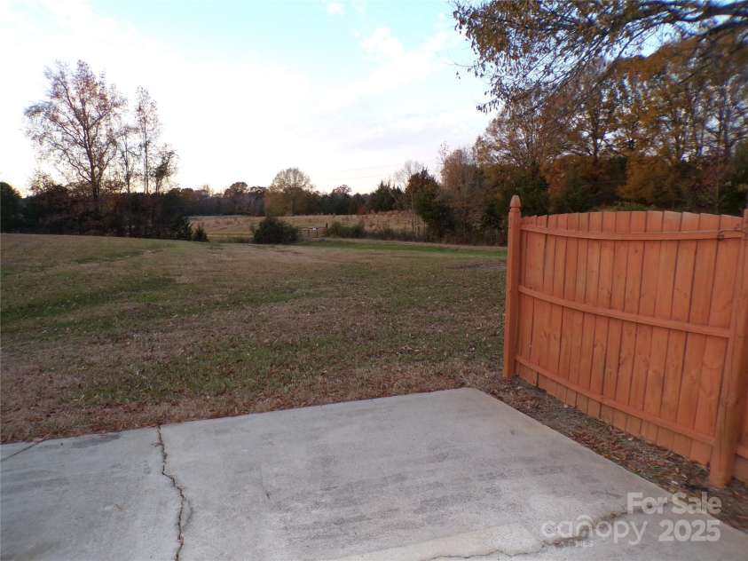 5391 Sapp Road, Kannapolis, NC 28083.  MLS# CAR4238848, YatesRealty ID 4104. 