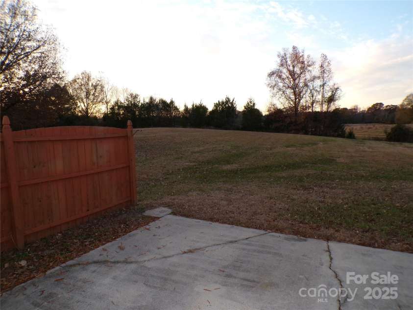 5391 Sapp Road, Kannapolis, NC 28083.  MLS# CAR4238848, YatesRealty ID 4104. 