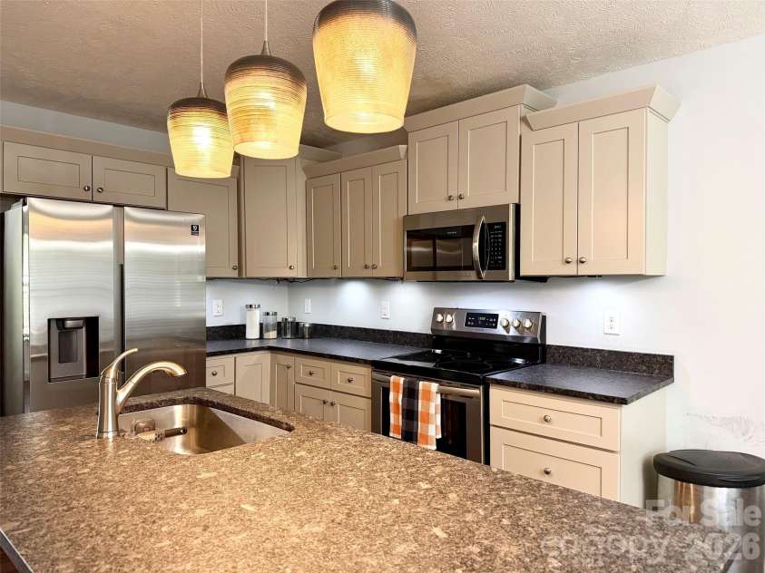 118 Elder Street, Rockingham, NC 28379.  MLS# CAR4410698, YatesRealty ID 41041. 