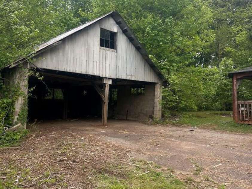 2870 Rutherford College Road, Connelly Springs, NC 28612.  MLS# CAR4410662, YatesRealty ID 41042. 
