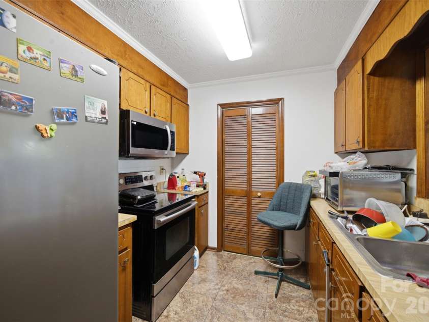 276 Dixie Trail, Hamlet, NC 28345.  MLS# CAR4410710, YatesRealty ID 41043. 