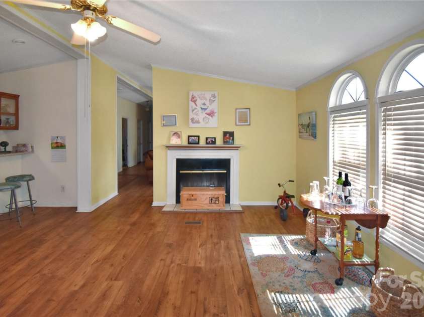 103 Key West Lane, Mooresville, NC 28115.  MLS# CAR4410459, YatesRealty ID 41044. 