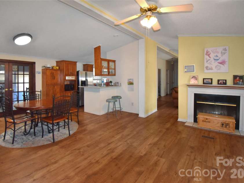 103 Key West Lane, Mooresville, NC 28115.  MLS# CAR4410459, YatesRealty ID 41044. 