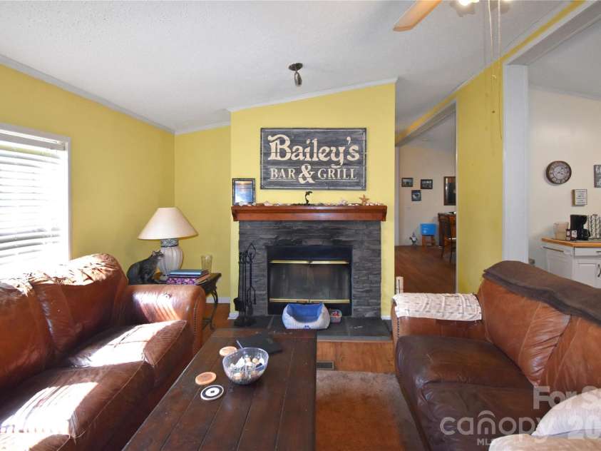 103 Key West Lane, Mooresville, NC 28115.  MLS# CAR4410459, YatesRealty ID 41044. 