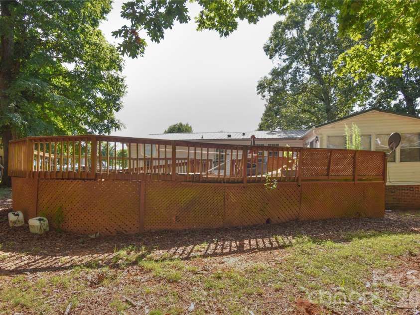 103 Key West Lane, Mooresville, NC 28115.  MLS# CAR4410459, YatesRealty ID 41044. 