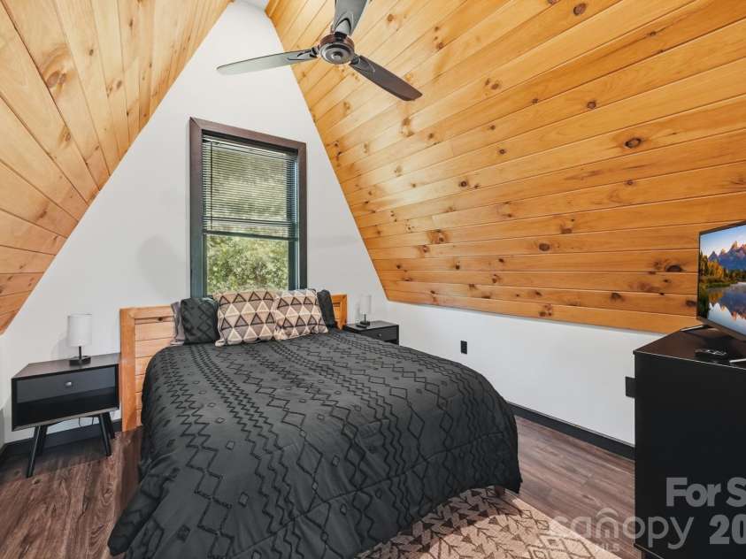 11392 & 11394 US 19W Highway, Burnsville, NC 28714.  MLS# CAR4409244, YatesRealty ID 41045. Cabin 1