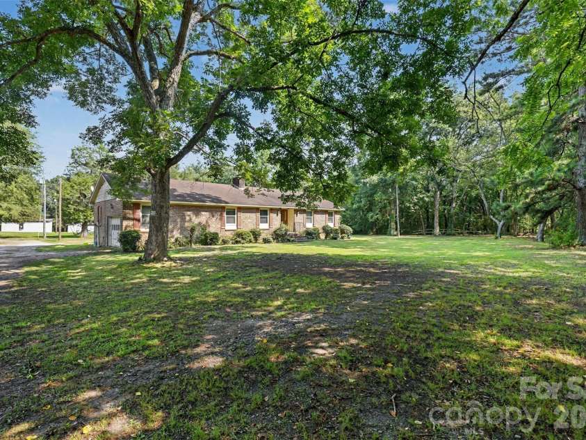 310 Ferret Lane, York, SC 29745.  MLS# CAR4409252, YatesRealty ID 41048. 