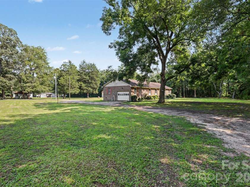 310 Ferret Lane, York, SC 29745.  MLS# CAR4409252, YatesRealty ID 41048. 