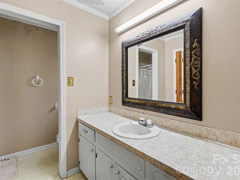 310 Ferret Lane, York, SC 29745.  MLS# CAR4409252, YatesRealty ID 41048. 