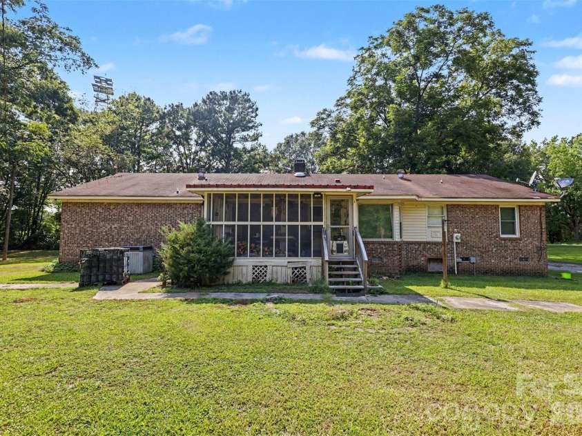 310 Ferret Lane, York, SC 29745.  MLS# CAR4409252, YatesRealty ID 41048. 