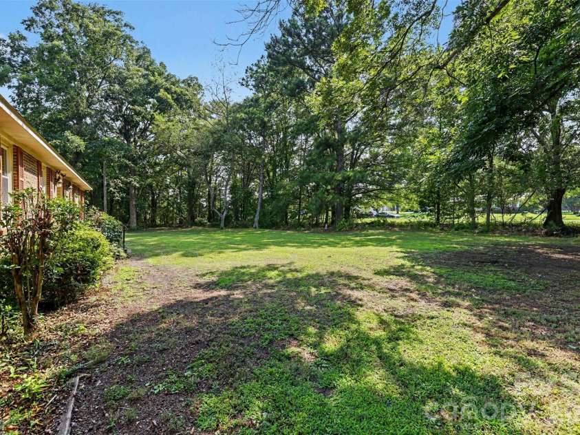 310 Ferret Lane, York, SC 29745.  MLS# CAR4409252, YatesRealty ID 41048. 